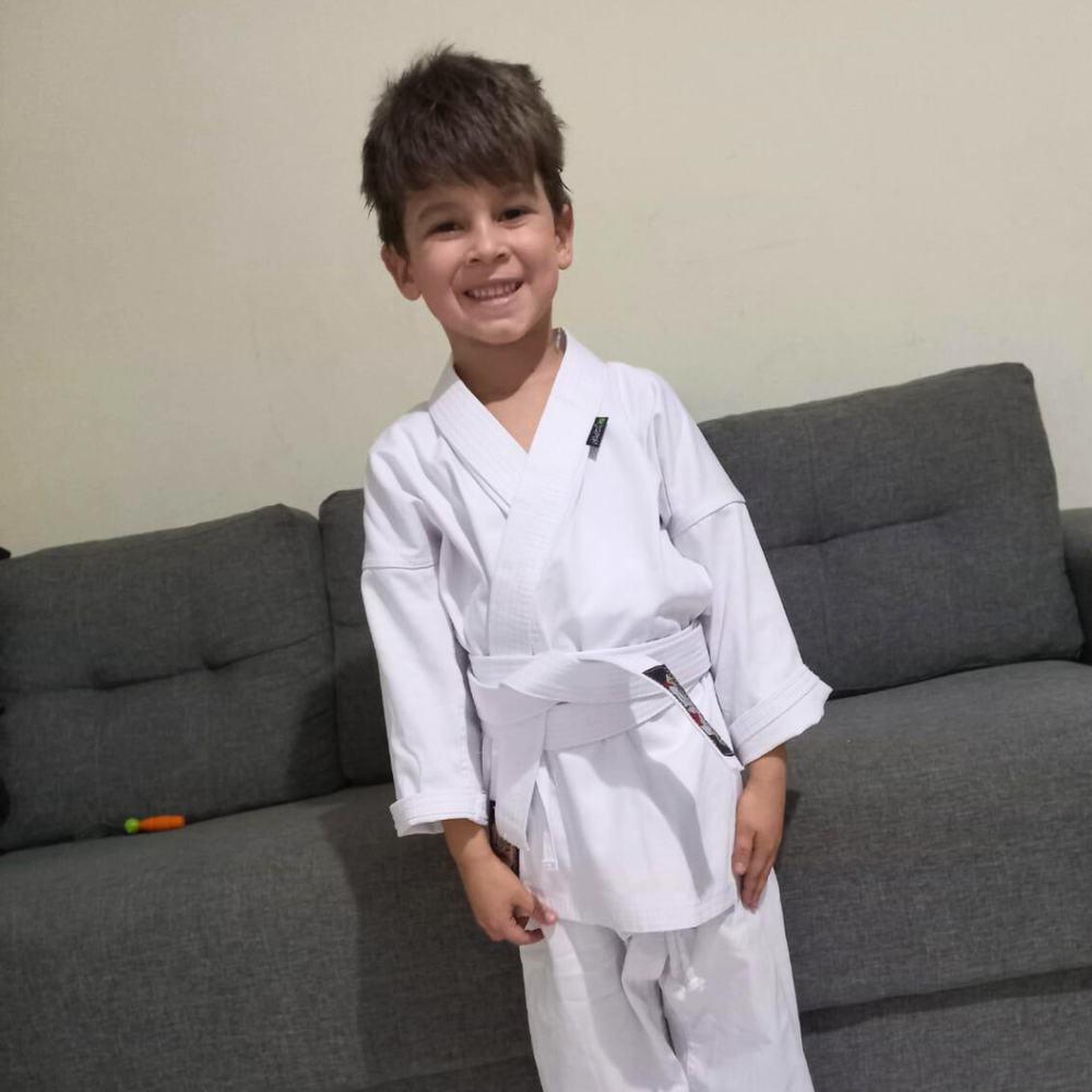 <h2>REAL STORIES. REAL STRENGTH</h2>